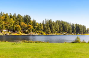Pack a picnic and take in the water views from the open lawn at nearby Flowing Lake Park.