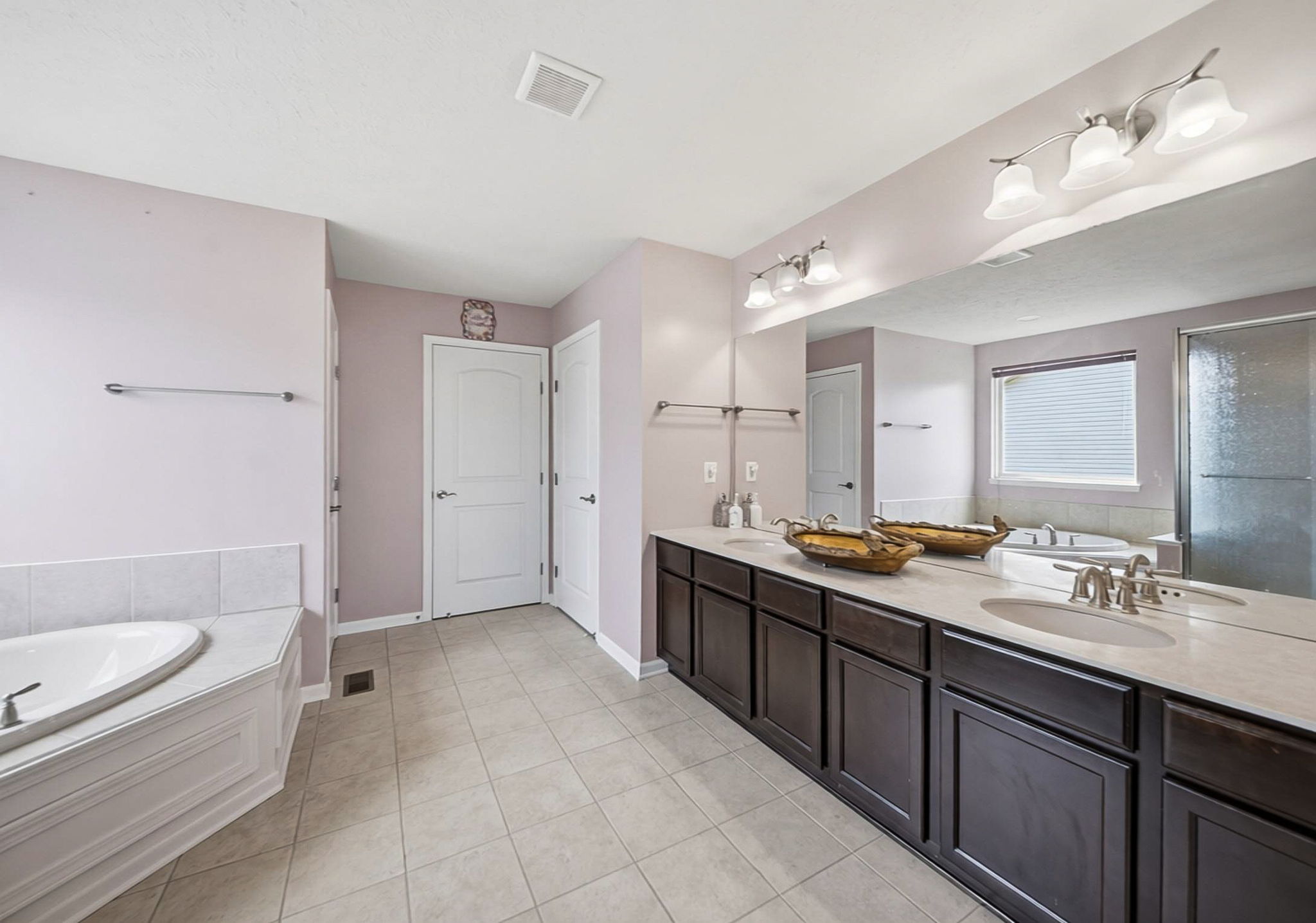 A.H.- 18229 Clare Ct, Strongsville-47
