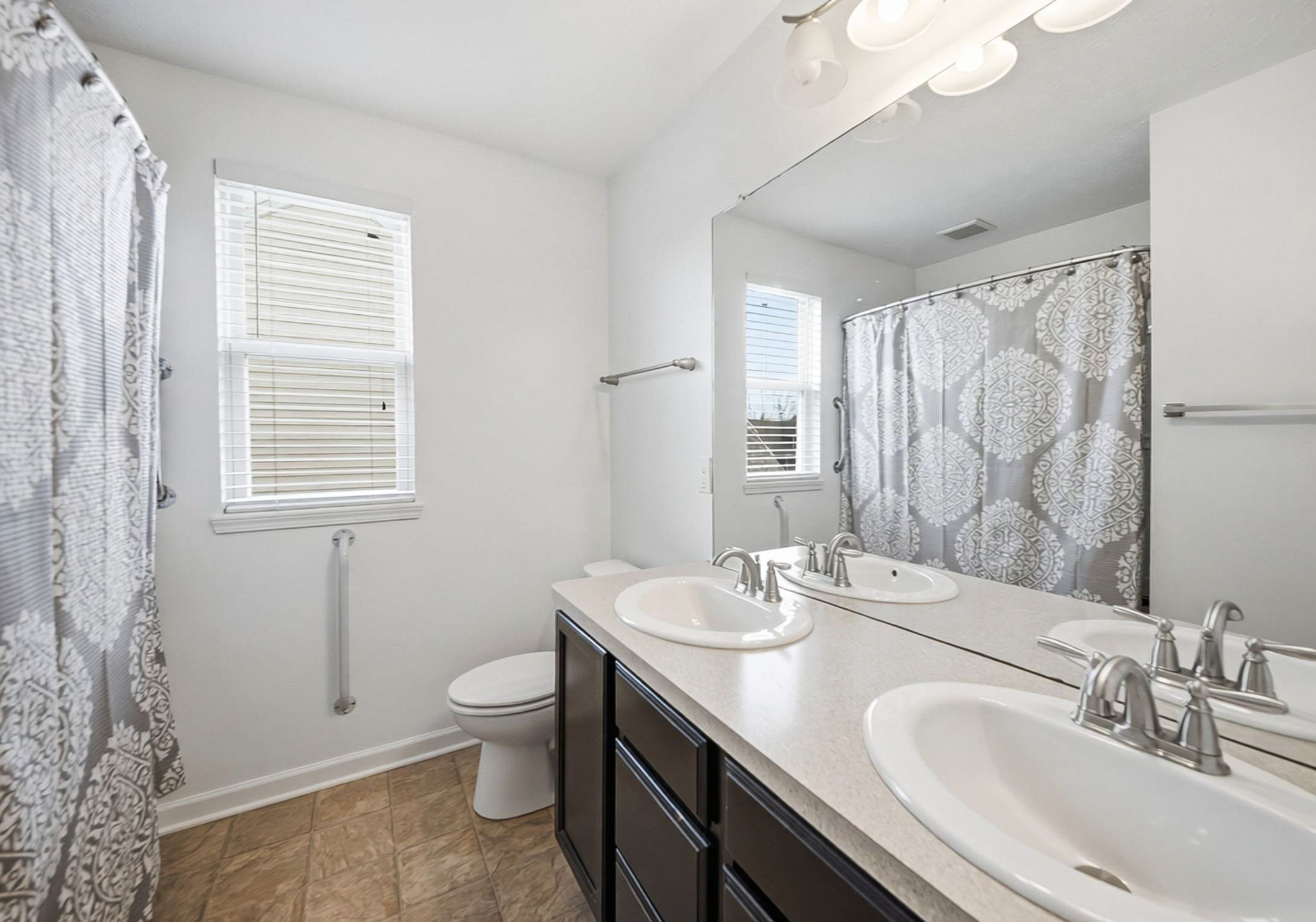 A.H.- 18229 Clare Ct, Strongsville-61