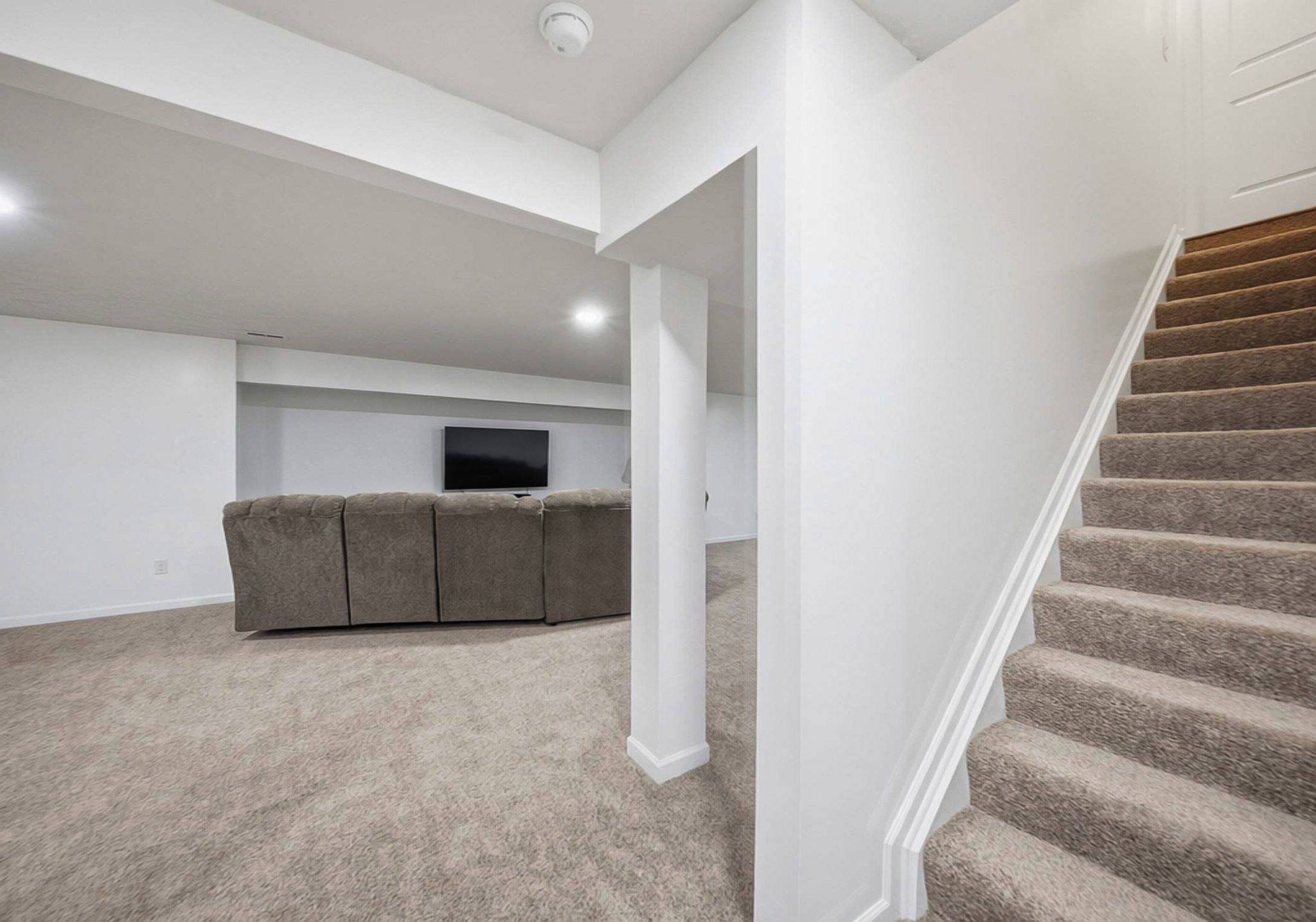 A.H.- 18229 Clare Ct, Strongsville-70