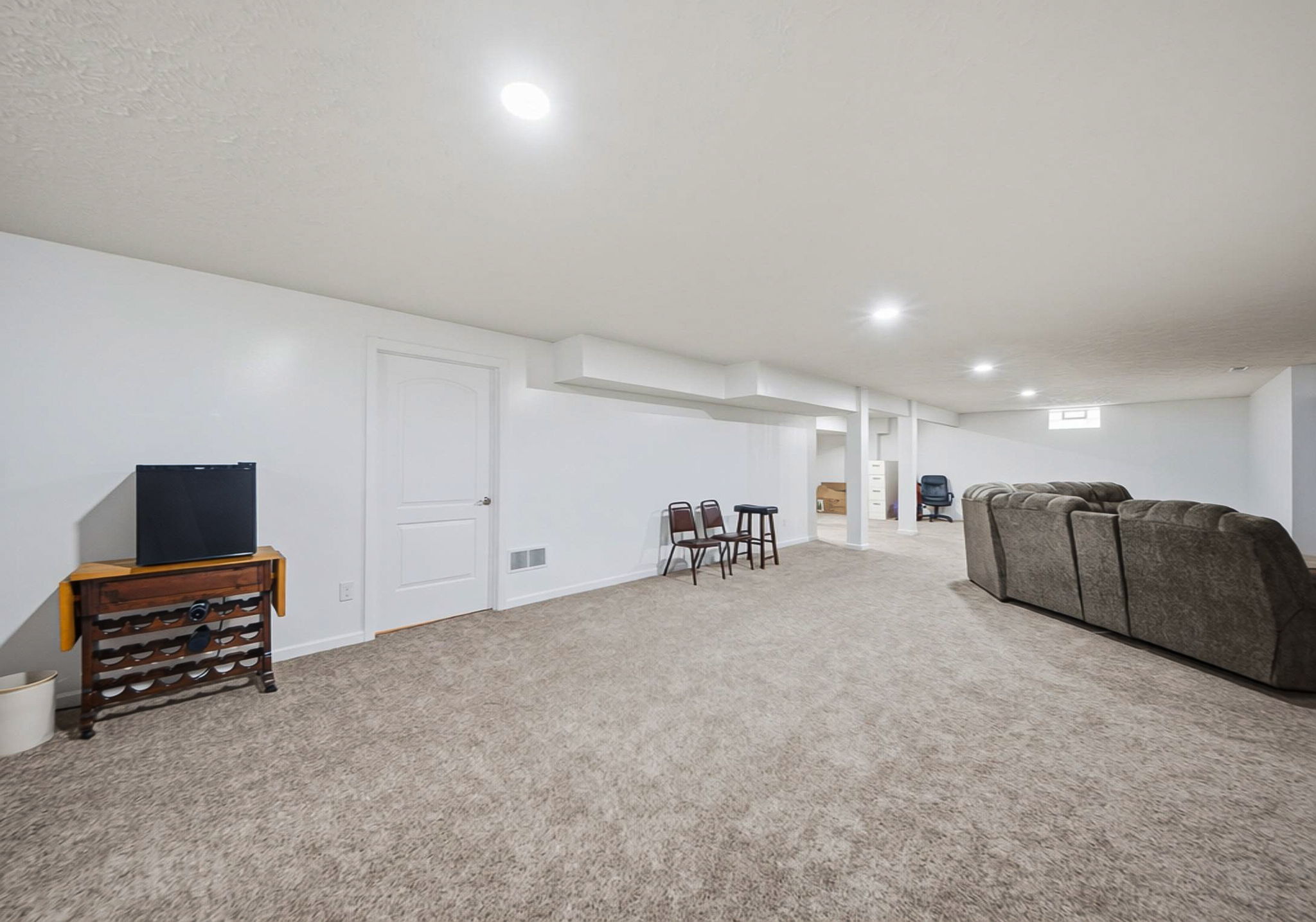 A.H.- 18229 Clare Ct, Strongsville-72