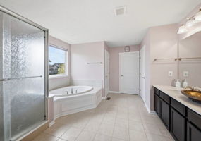 A.H.- 18229 Clare Ct, Strongsville-46
