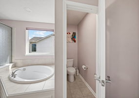 A.H.- 18229 Clare Ct, Strongsville-48