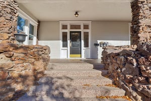 N Nevada Ave-S1010-004.jpg