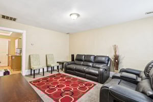W Kerney Pl-1005-032.jpg
