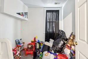 W Kerney Pl-1005-037.jpg
