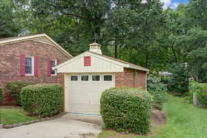 Detached Garage
