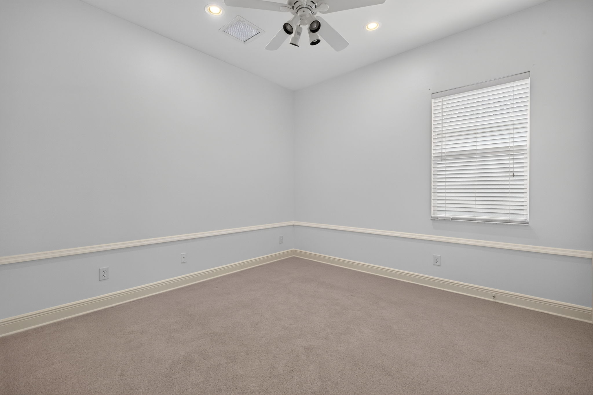 Guest Bedroom 1