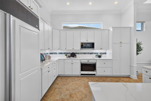 Kitchen 1 of 3