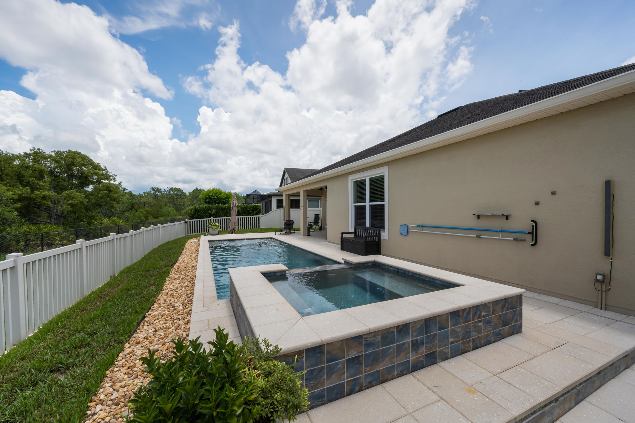 Pool 6