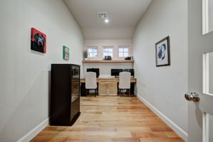  Photo 38