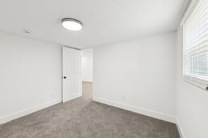 Danielle Pl-L2305-023.jpg
