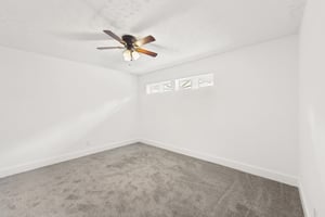 Danielle Pl-L2305-024.jpg