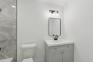 Danielle Pl-L2305-034.jpg