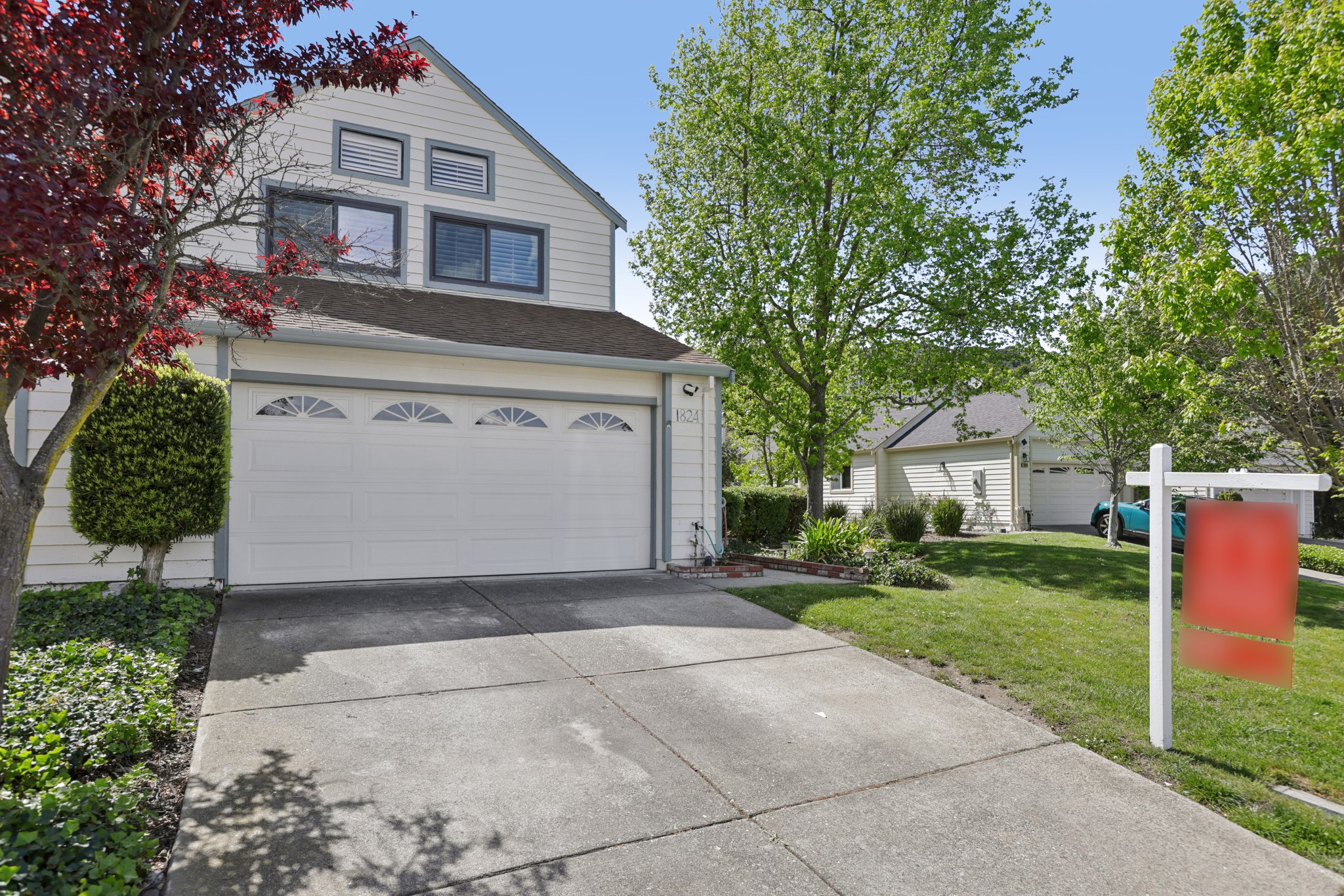 Mockingbird Pl-S1004-002.jpg