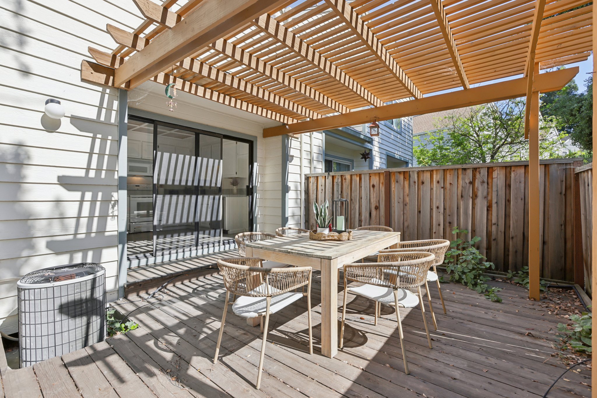 Mockingbird Pl-S1004-036.jpg