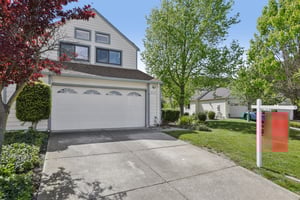 Mockingbird Pl-S1004-002.jpg