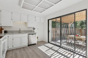 Mockingbird Pl-S1004-012.jpg