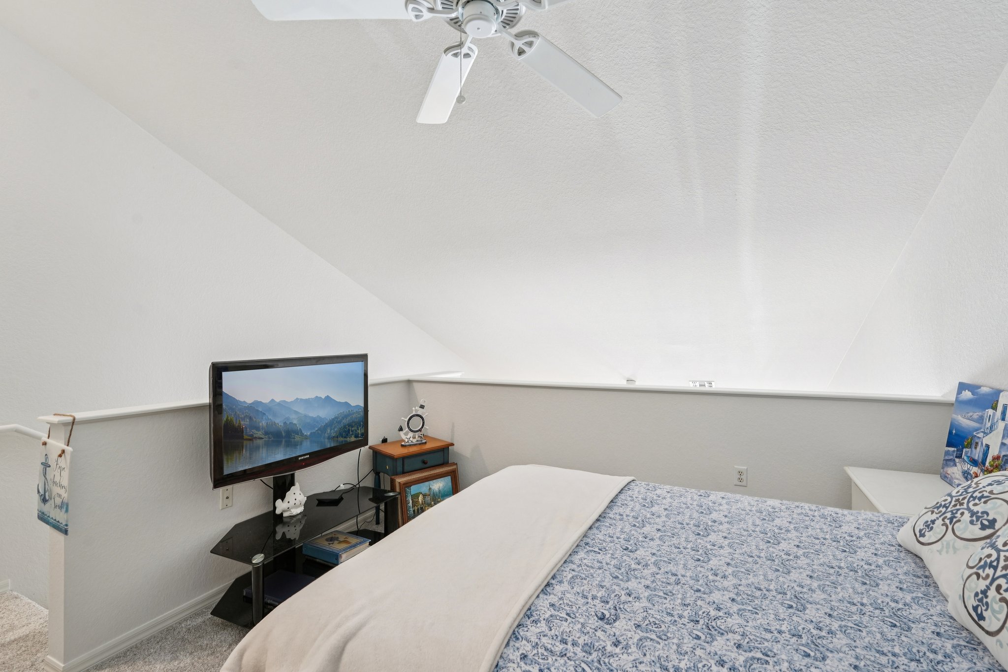 Concordia Lake Cir 1508-S0904-026.jpg