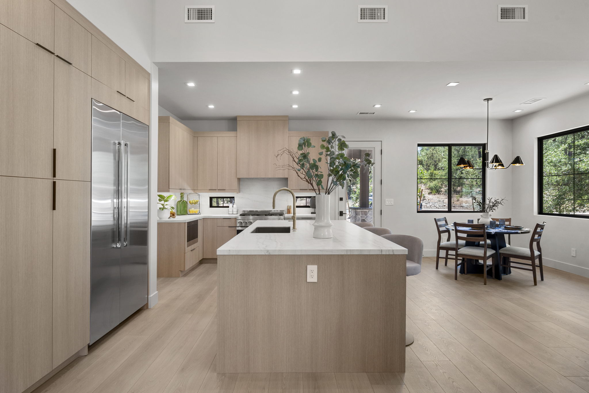 Kitchen 4