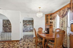 018_F8_1825 Mayfair Pl