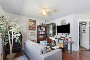 026_F8_1825 Mayfair Pl