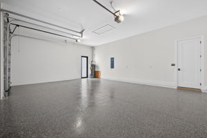 RS - Garage 2 - 2 of 2