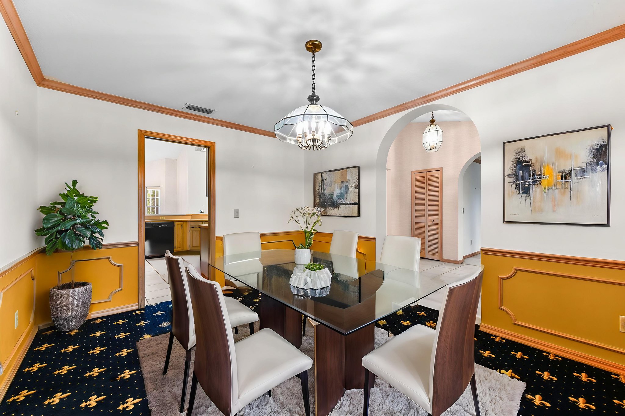 DSC_3166 virtually staged.jpeg