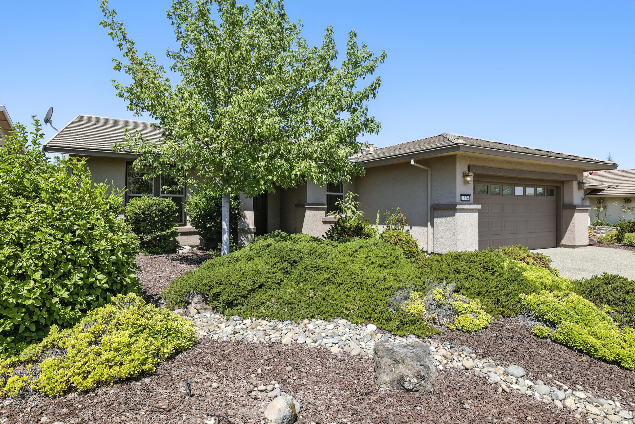 002_1826 Grand Pheasant Ln
