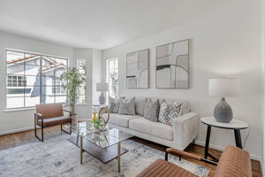010_1826 Park Vista Cir