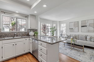 015_1826 Park Vista Cir