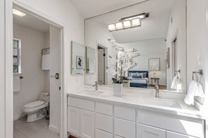 045_1826 Park Vista Cir