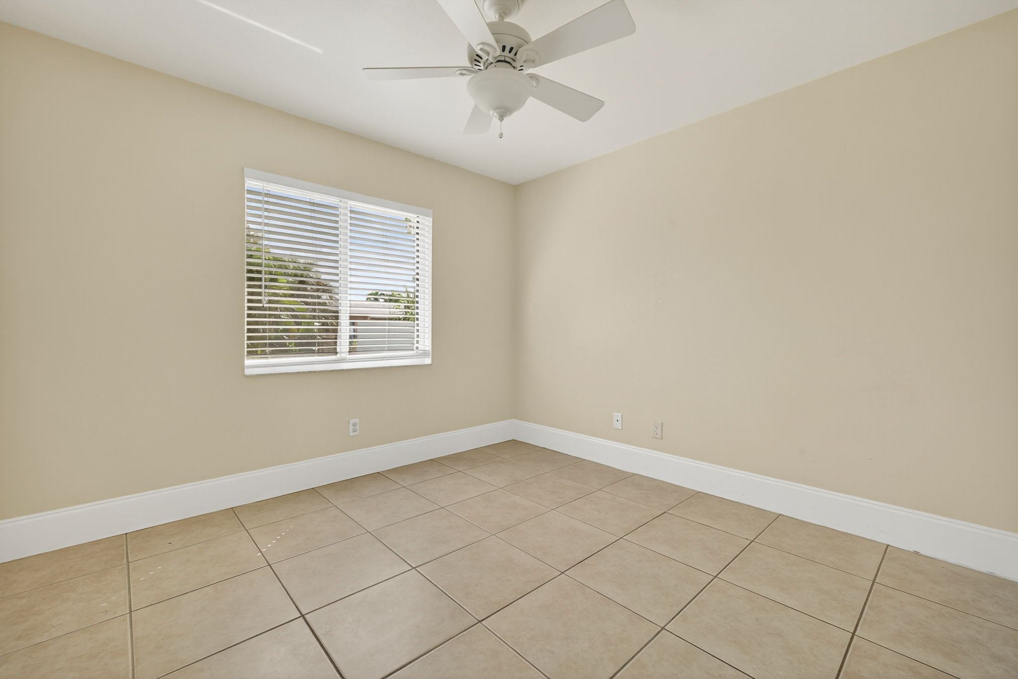 Guest Bedroom 3 - 1 of 2