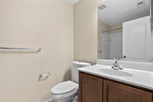  Photo 34