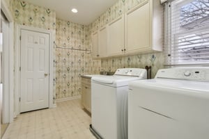 Century Oaks Dr-019.jpg