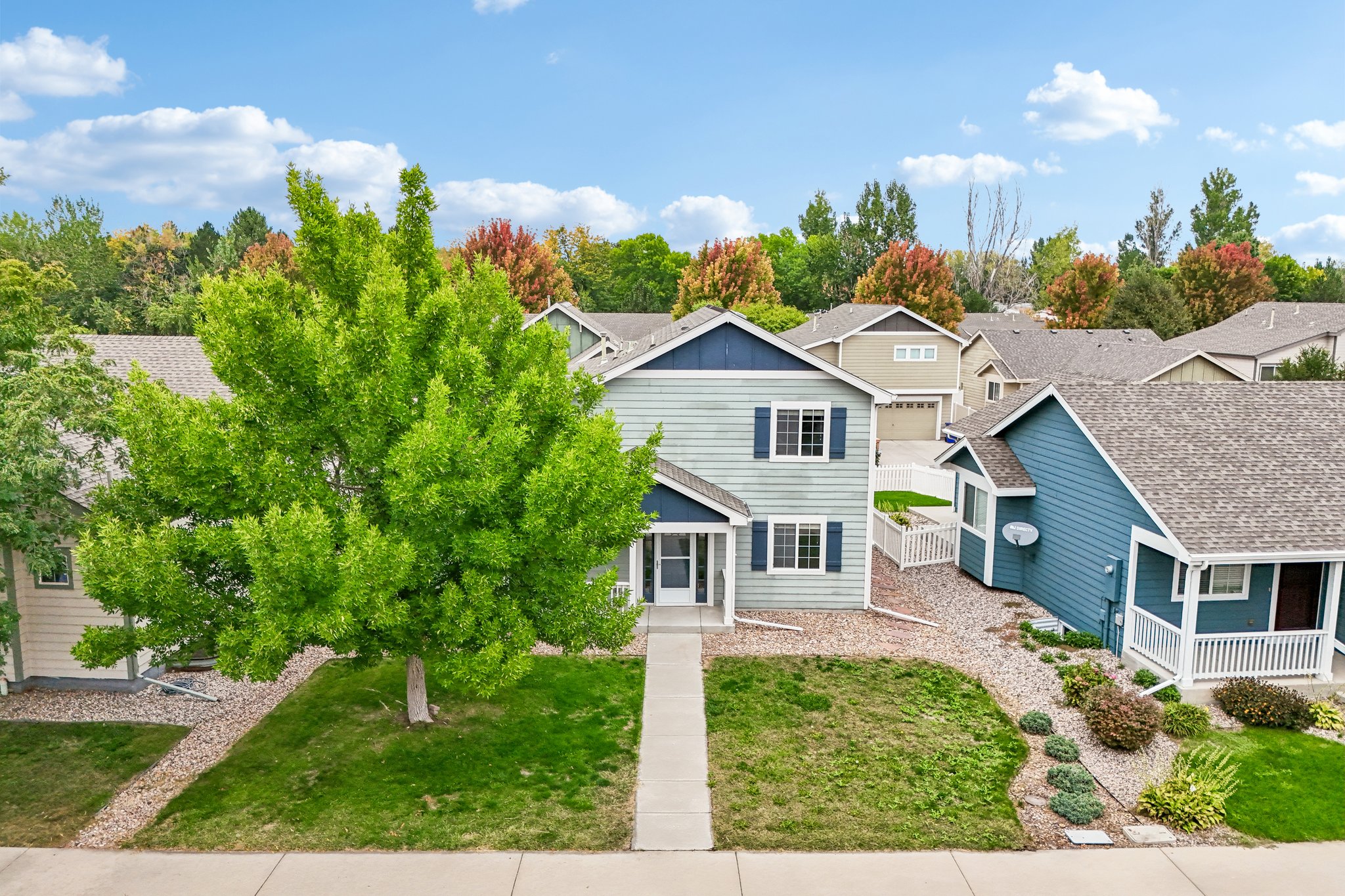 E 11th St-S2909-032.jpg