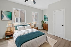 1I8A2468- virtually staged.jpeg