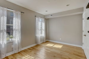 Latona St-023