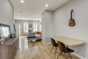 Latona St-009