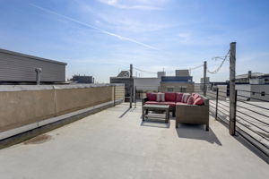 Latona St-030