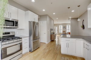Latona St-013