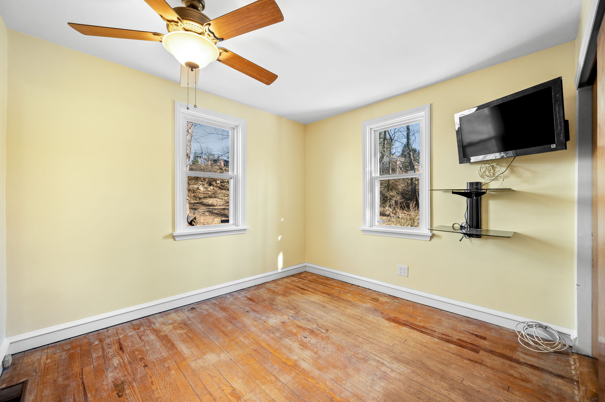 1827 Mill Rd, Boothwyn, PA 19061, USA Photo 14