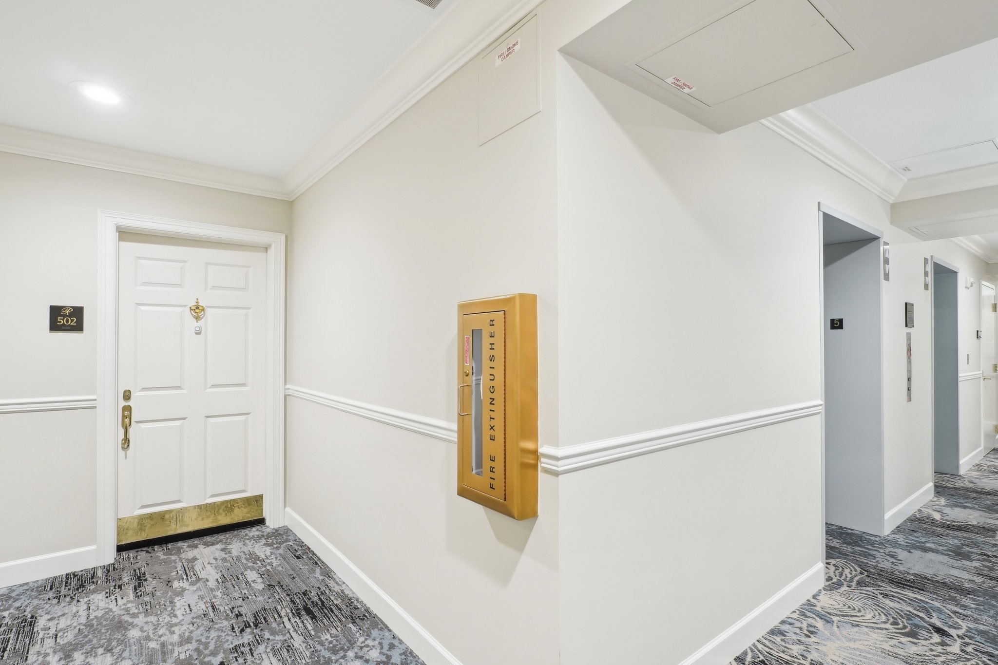 101920 - 1827 N Grant St 502, Denver, CO 80203-013.jpg