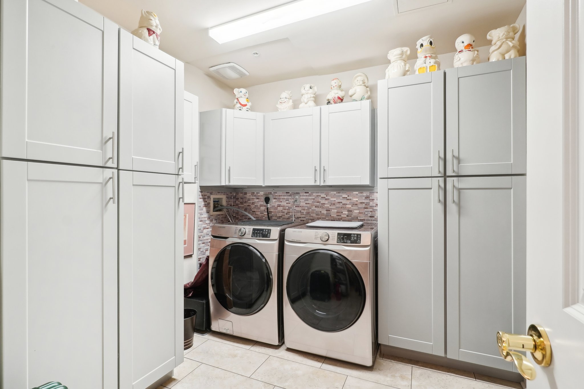 101920 - 1827 N Grant St 502, Denver, CO 80203-040.jpg