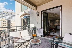 101920 - 1827 N Grant St 502, Denver, CO 80203-045.jpg