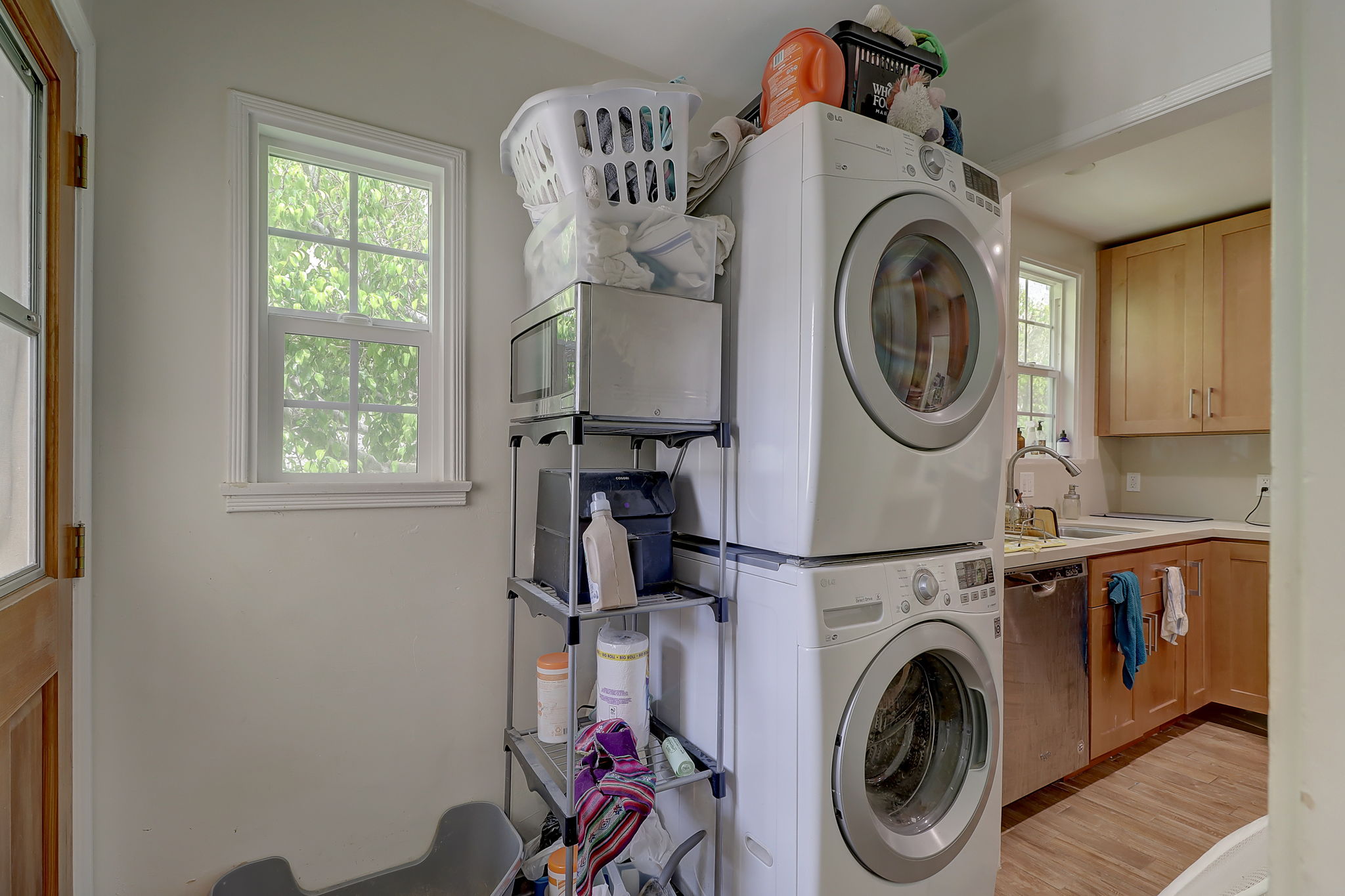 Upper Unit Laundry