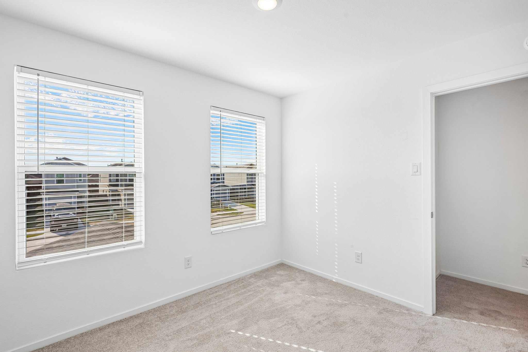 Via Aurelia Dr-S2110-024.jpg