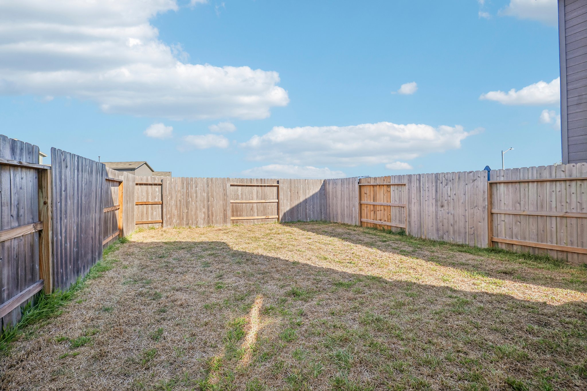Via Aurelia Dr-S2110-025.jpg