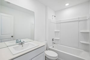 Via Aurelia Dr-S2110-015.jpg