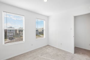 Via Aurelia Dr-S2110-024.jpg